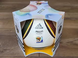 Adidas Jabulani Piłka nożna 2010 Mistrzostwa Świata w Piłce Nożnej Oficjalny mecz Piłka nożna - Zdjęcie 1 z 8
