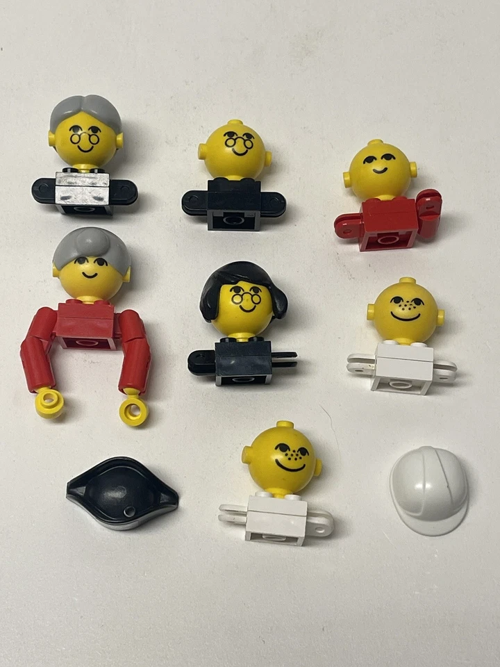 Vintage 1970's LEGO Homemaker Family Maxifigures Lot~Heads, Parts - Image 1 of 4
