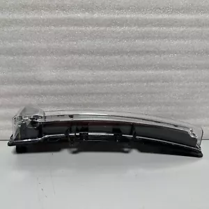 2010-2019 FORD TAURUS PASSENGER RIGHT SIDE TURN SIGNAL LIGHT AG13-13B220-AB OEM - Picture 1 of 15