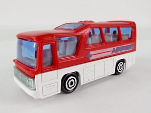 Majorette 262 Minibus, Airport, Diecast, ca. HO 1/87 - Bild 1 von 6