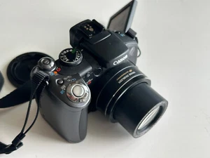 Working Canon PowerShot S5 IS 8MP Digital Camera + fresh batteries + 8GB SD card - Picture 1 of 10
