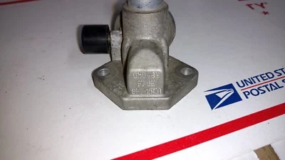 Válvula de control de aire de ralentí F7UE 9f745ca Ford Explorer Ranger Mazda B2300 B2500 4000 Foto 1 de 3