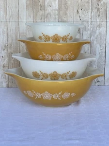 Vintage Pyrex Butterfly Gold Cinderella Mixing Bowl Set 441 442 443 444 - Picture 1 of 13