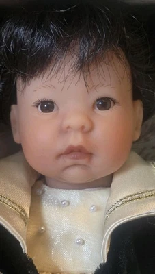 Lee Middleton "Maia" Classic Miniature 9" Tall - Image 1 of 4