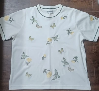 Nueva camiseta BonWorth para mujer con apliques de cuello redondo Petite XS verde, marrón, amarillo Foto 1 de 4