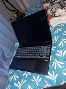 asus zenbook 13' - Photo 1/7