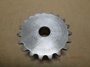 NEW OTHER, BOSTON (INCOM) 35B19 X 1/2" SPROCKET, 19 TEETH, 35 CHAIN. - Picture 1 of 2