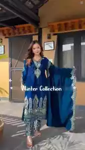 Neueste Designer schwere Viskose Samt Salwar Kameez mit Dupatta für Damen - Bild 1 von 11