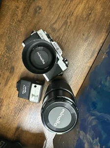 Minolta XG-M Vintage Film Camera + 50mm + 75-200mm + 28-90mm Lens Bundle - Picture 1 of 13