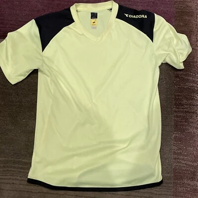 Camiseta de fútbol de manga corta Diadora portero amarilla juvenil grande DEFECTOS-leer Foto 1 de 4