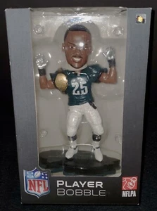 LeSean McCoy #25 of Philadelphia Eagles - 2014 NFL Rushing Leader Bobblehead - Picture 1 of 7