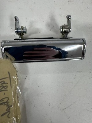 Manija de puerta exterior Dorman Help 77006 para Dodge Chrysler Plymouth 1981-90 Foto 1 de 4