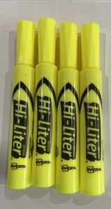 4 Stück Avery Hi-Liter Schreibtisch-Stil Textmarker, fluoreszierend gelb, 98208 - Bild 1 von 2