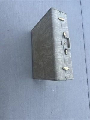 Samsonite White Hard Shell Suitcase Travel Luggage Vintage Collectible Nostalgic - Image 1 of 2