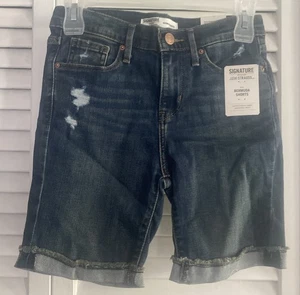 Girl’s Signature Gold Levi Strauss Denim Bermuda Shorts SZ 12 - Picture 1 of 2