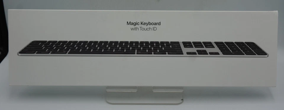 Apple Magic Keyboard with Touch ID A2520 Gray/Black -US English - Image 1 of 2