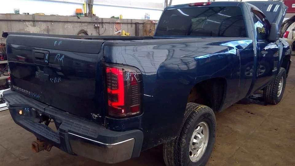 Automatic Transmission 6.6L 4WD Fits 07-10 SIERRA 2500 PICKUP 6816970 - Image 1 of 4