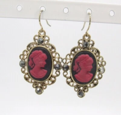 NUEVO SIN ETIQUETAS 1.75" AB Estrás Rojo Negro Camafeo Perforado Pendientes Colgantes Latón Filigrana Foto 1 de 3