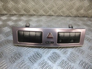 2008 MERCEDES CLC 180K W203 3DR COUPE HAZARD WARNING SWITCH 2038700151 (DENT) - Picture 1 of 3