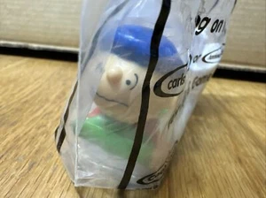 Charlie Brown’s Winter Ride  2005 Carls Jr. Cool Kids Peanuts Meal Toy NIP - Picture 1 of 6