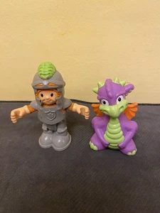 Fisher Price Little People Castle Ritter & Lila Drache Figuren Kingdom Castle - Bild 1 von 6
