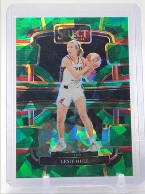 LEXIE HULL 2024-25 SELECT WNBA CONCOURSE GREEN ICE PRIZM FEVER Q3789 - Image 1 of 2