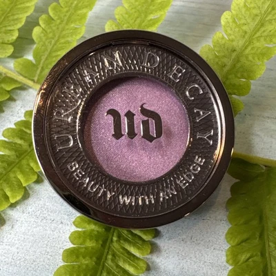 NWOB Urban Decay GRIFTER Eyeshadow Single Lilac Purple Shimmer Full Size .05 oz - Image 1 of 3