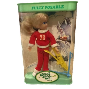 Rare Vintage 1981 Sport Sweetie Teenie Doll Goes Skiing COMPLETE - Bild 1 von 5