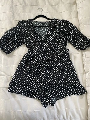 Mameluco Miss Selfridge Talla 4  Foto 1 de 4