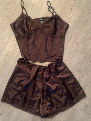 Vtg Plus Size 3X Secret Treasures Camisole & Sleep Short Set ~Warm Fudge Satin - Image 1 of 4