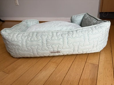 Cama reforzada Martha Stewart Pets S azul verde con inserto extraíble con cremallera nueva sin etiquetas Foto 1 de 4