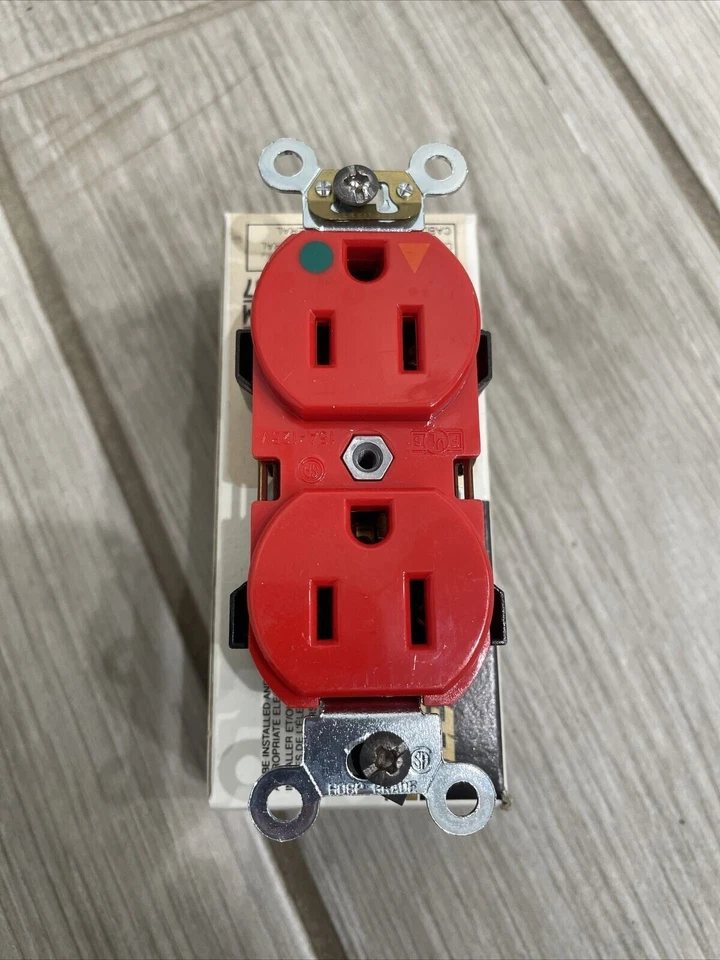 ⚡️Leviton 5262-IGR IG Duplex Receptacle Hospital Grade 5-15R Isolated 15A 125V - Image 1 of 4