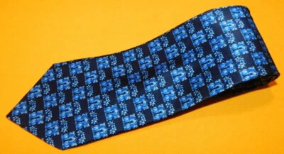 CORBATA FLORAL RICHEL ROYAL HECHA EN ESPAÑA AZUL/AZUL CLARO - CORBATAS - CORBATAS DE DISEÑO. Foto 1 de 3