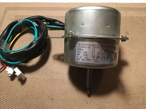 KB YY030-804P01 CF30W-L 115V 60Hz 30W 0.72A  IP 20 CL A  Motor  - Picture 1 of 7