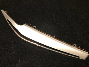 BMW G30 G31 5 SERIES HEADLIGHT EYELID COVER EYEBROW ADAPTIVE LED RIGHT OEM NEW - Picture 1 of 5