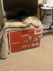 Sony DAV-HDX267W 5 Disc DVD/CD Surround Sound - Full Bundle w/Remote, All Pieces - Picture 1 of 1