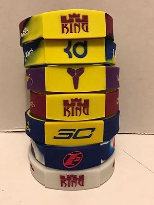 Pulsera pulsera de silicona NBA PLAYERS ENVÍO GRATUITO VENDEDOR DE EE. UU. Curry Durant Kobe AI Foto 1 de 4