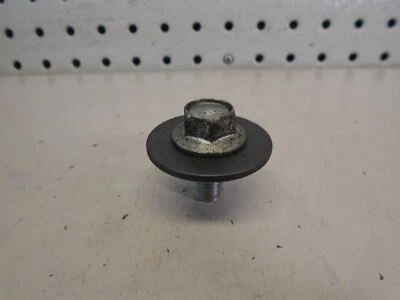 Parafuso de roda dentada dianteira para Honda CBR500R 2013 a 2018 - Imagem 1 de 4