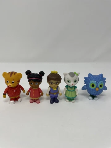 Daniel Tiger's Neighborhood Friends 2”  Figures Set Of 5 Toys Cake Toppers Cover