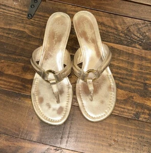 Lilly Pulitzer McKim Gold Leather Wedge Thong Sandals size 7m Preppy Resort - Picture 1 of 6