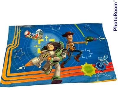Funda de Almohada Disney Pixar Toy Story 2 - Estándar Reversible Buzz Woody Rex Zurg Foto 1 de 4