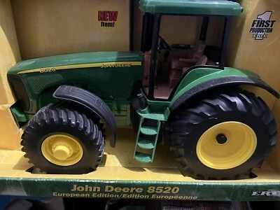 RARE/HARD TO FIND 1/16 JOHN DEERE 8520 MFWD EUROPEAN EDITION w/WIDE TIRES - Image 1 of 4