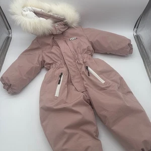 Rosa gefütterter Schneeanzug für Kinder mit Kunstfellkapuze. Passend für 2/3T. - Bild 1 von 6