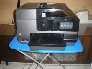 HP Officejet Pro 8630 Tintenstrahl-Multifunktionsdrucker - Schwarz - Bild 1 von 13