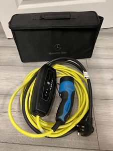Genuine Mercedes Benz W205 Home Charging Cable 7.5 m Type G A0005831500 10A - Picture 1 of 12