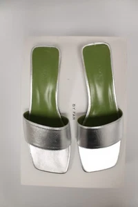 BY FAR Ceni Silver i Leder Designer Schuhe mit Box und Aufbewahrungstasche - Bild 1 von 7