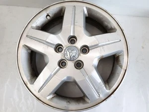 Llanta de aluminio delantera izquierda 6.5x17 ET39 Dodge CALIBER 05191765AB 04-2007 - Imagen 1 de 4