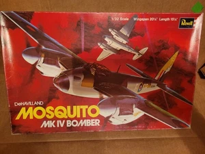 Bomber Revell DeHavilland Mosquito MK IV scala 1:32 usato - Foto 1 di 10