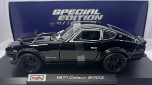 MAISTO 1/18 Scale 1971 DATSUN 240z”Midnight Black”SPECIAL EDITION - Picture 1 of 11