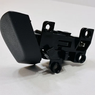 2012-2017 HYUNDAI VELOSTER GLOVE BOX RELEASE BUTTON GLOVE COMPARTMENT BUTTON OEM Foto 1 de 4